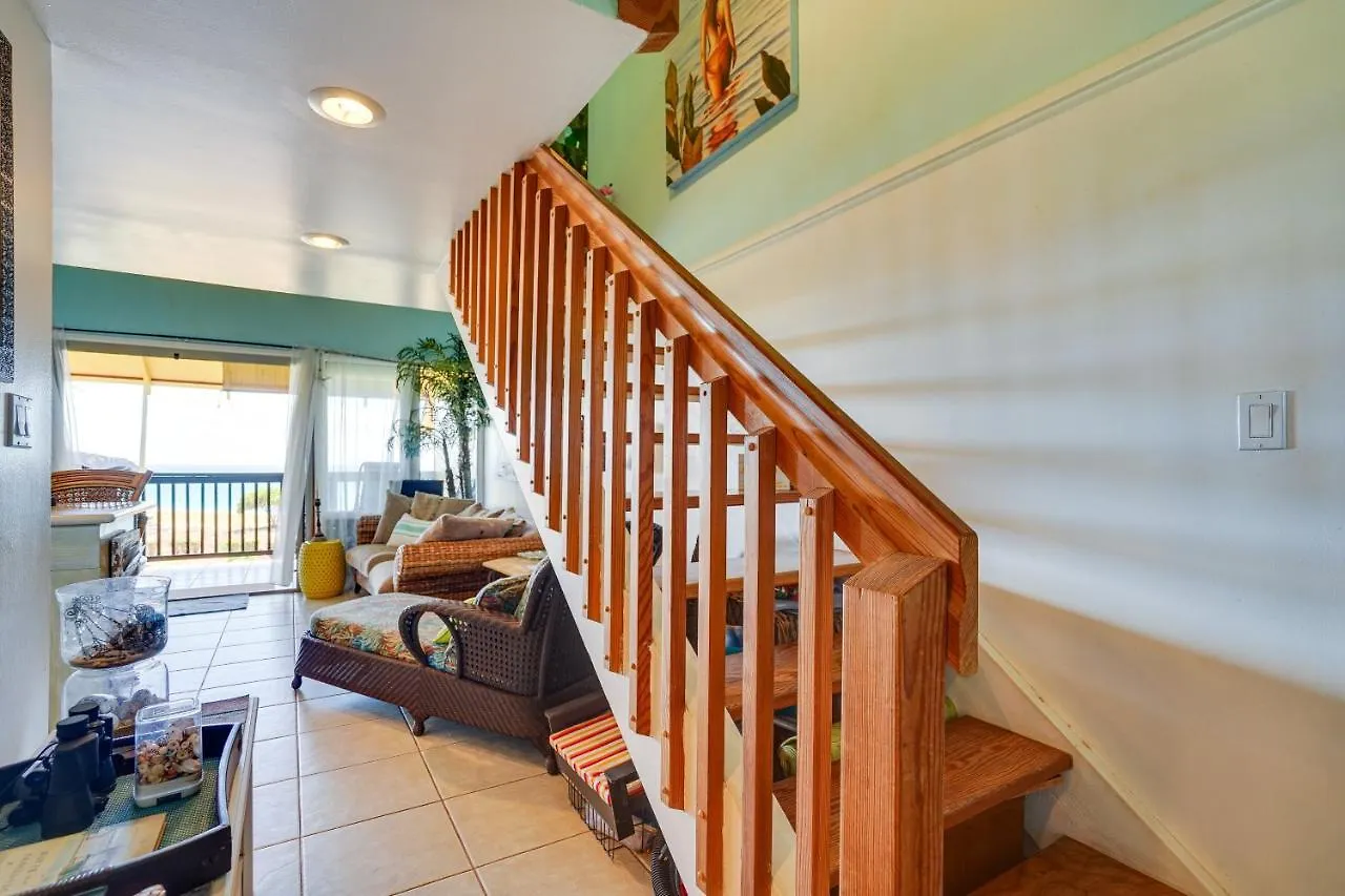 Lägenhet Oceanfront Maunaloa Condo, Steps To Pool And Beach!