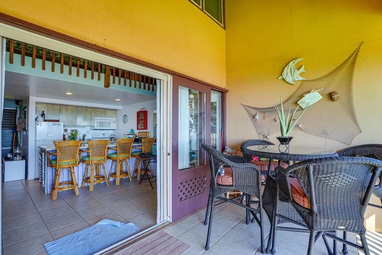 Lägenhet Oceanfront Maunaloa Condo, Steps To Pool And Beach! USA